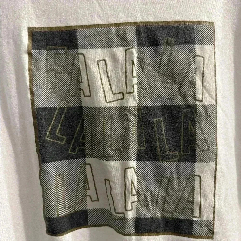 Women’s Old Navy T shirt “FA LA LA “ on front in black & gold size large